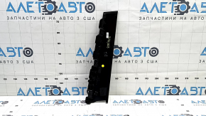 Kia Sorento 16-20 front right side door trim, gloss black, worn