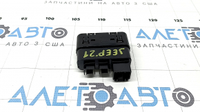 USB Hub, AUX Jeep Grand Cherokee WL 21-25