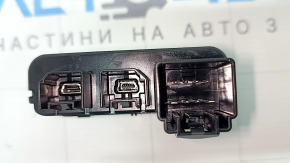 USB Hub, AUX Jeep Grand Cherokee WL 21-25