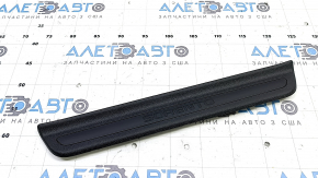 Door sill trim front right outer Kia Sorento 16-20