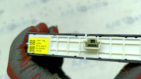 Mazda 3 19-21 upper front panel button block: disabling all-round visibility and disabling stabilization