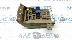 Subaru Outback 15-19 dash mounted fuse box with MPX