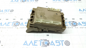 Subaru Outback 15-19 dash mounted fuse box with MPX