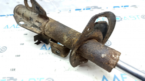 Front right shock absorber Chrysler 200 15-17 2.4 rusty