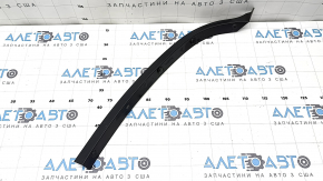 Jeep Grand Cherokee WL 21-25 rear left fender arch seal on the body, structure