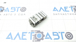 Subaru Outback 15-19 Type 2 Air Conditioner Heater Valve