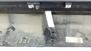 Left threshold for Jeep Grand Cherokee WL 21-25 long, structure, dented, broken fasteners, scratches