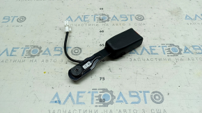 Mazda 3 19-22 passenger seat belt latch