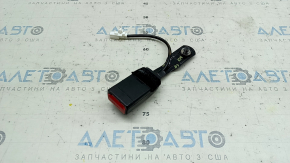 Mazda 3 19-22 passenger seat belt latch