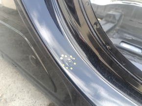 The central right body pillar of the Hyundai Santa FE Sport 13-18 on the body, bumpers