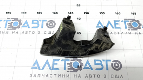 Rear bumper mount under the right light Subaru Outback 15-19 cracks in the mounts