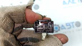 Wiring for the center console flap actuators with temperature sensors for the Jeep Grand Cherokee WL 21-25