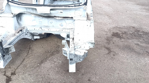 Front left quarter panel of a 18-19 Nissan Leaf on a white body QAK
