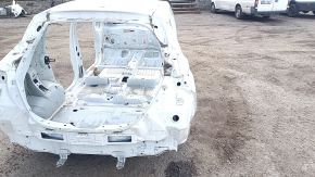 Quarter wing rear right Nissan Leaf 18-24 on the body white QAK