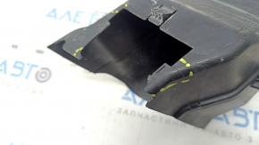 BMW X5 F15 14-18 right rear front bumper air duct, cracks, missing fragment