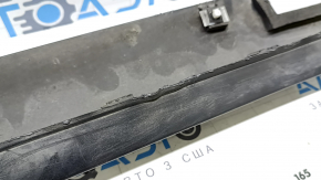 Right threshold Kia Niro 17-22 HEV, PHEV structure, scratches