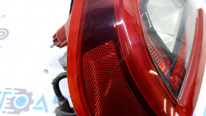 Left outer fender light for Kia Niro 17-22 LED+halogen, scratches, missing seal
