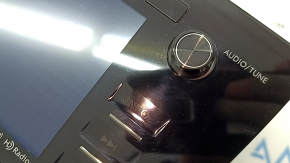 Subaru Outback 17-17 Fujitsu radio display, scratches