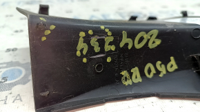 The rear right outer wing light cover for a Toyota Prius 50 16-18 has a broken mount.