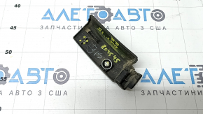 Subaru Outback 15-19 lower rear right fender lining, broken mount