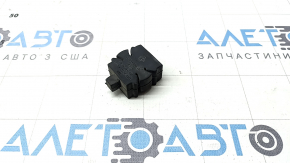 Upper right radiator mount for BMW X5 F15 14-18 tires