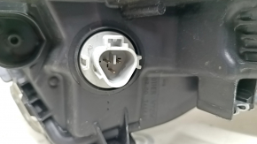Toyota Prius 50 16-18 LED front right headlight, broken connector mount