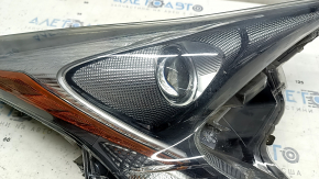 Toyota Prius 50 16-18 LED front right headlight, broken connector mount