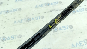 Right windshield molding for Toyota Prius 50 16-22, broken fasteners