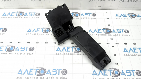 Phone holder in the center console of the BMW X5 F15 14-18 with a blower fan