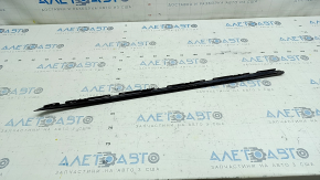 Right windshield molding for Toyota Venza 21-24, crack, crease