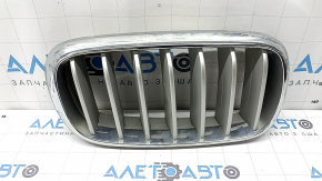 Right radiator grill nostril BMW X5 F15 14-18 Pure Experience, broken fasteners, crack