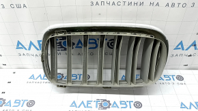 Right radiator grill nostril BMW X5 F15 14-18 Pure Experience, broken fasteners, crack