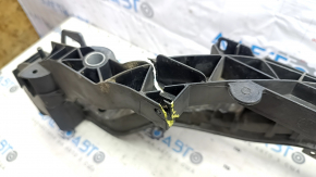 Ford Focus mk3 11-18 USA TV top bar cracked