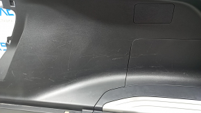 Right arch trim for Toyota Venza 21-24 with trim, chrome insert, black, scratches