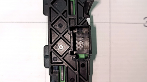 The gear shift indicator of the Audi A4 B8 08-16 gearbox is broken.