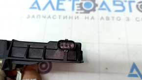 Positive terminal Mercedes W167 GLE 350 450 20-23