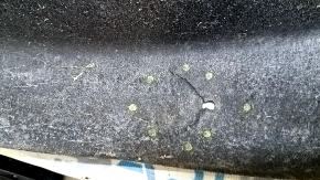 Volvo XC60 18-25 rear right fender liner with tears
