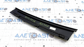 Volvo XC60 18-25 front side door trim, gloss black, scratches