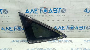 Rear left Toyota Venza 21-24 chrome window, broken guides, scratches