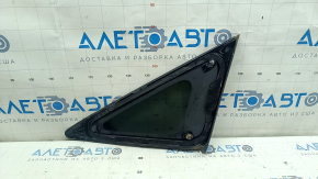 Rear left Toyota Venza 21-24 chrome window, broken guides, scratches