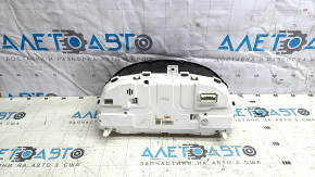 Mitsubishi Outlander 16-18 instrument cluster, 132k, scratches