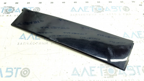Toyota Highlander 20-25 right rear side door trim, scratches, broken mount