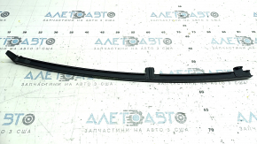 Rear left door glass guide Toyota Highlander 20-