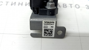 Volvo XC60 18-25 rear right airbag sensor in the trunk