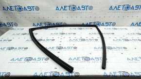 Rear left window seal for Toyota Highlander 20-25