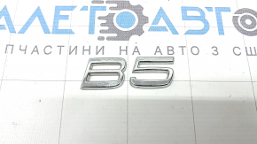 Volvo XC60 22-25 tailgate B5 emblem