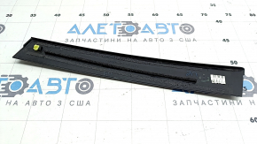 Toyota Highlander 20-25 rear right side door trim, broken mount, scratches