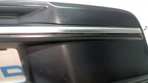 Right front bumper grille for Audi Q5 80A 18-20 with chrome, sand, chips