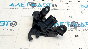 Mazda CX-9 Cooling System Tee 16-