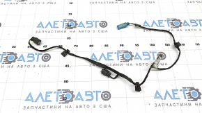 The wiring for the left threshold light on a Mercedes W167 GLE 350 450 20-23 is broken.